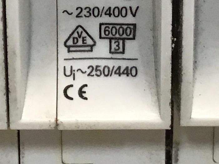 Used SIEMENS Circuit Breaker 5SX2B10 B6 C10 #122584