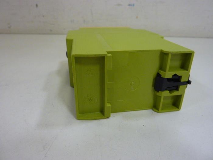 Used PILZ Safety Relay PNOZX3120VAC24VDC3N/O1N/C1SO #64793