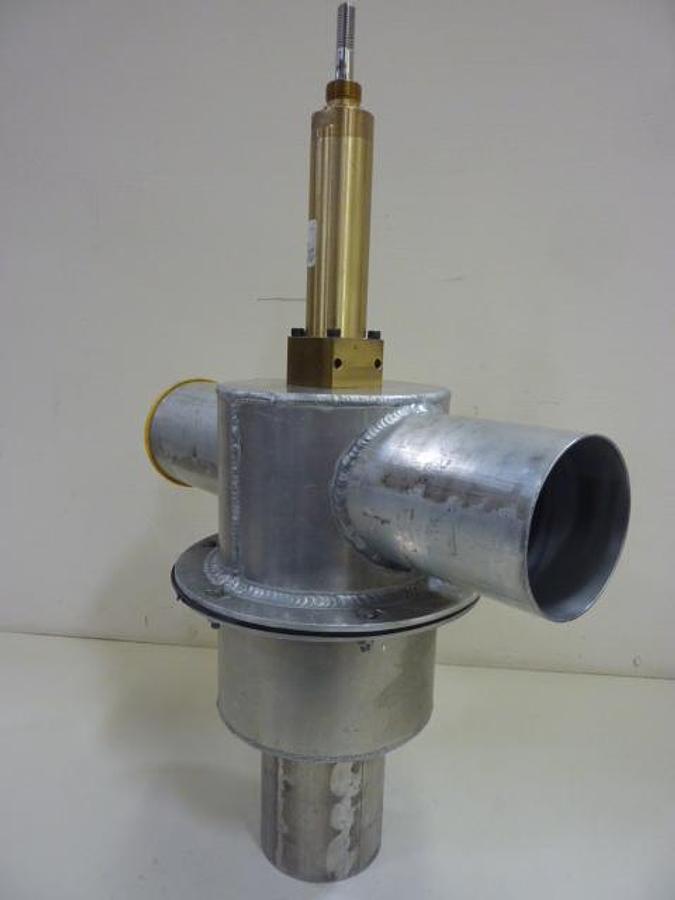 Used NOVATEC Station / Tee Valve 4IN ST VLV USED