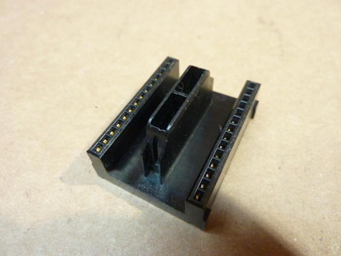 Used SIEMENS Adapter Module 720 2001-01 #104450