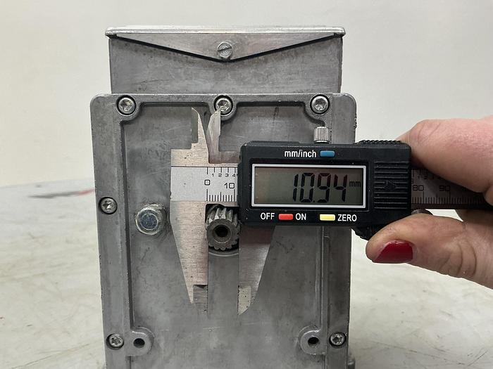 Used BARBER COLMAN MC-431-0-0-1