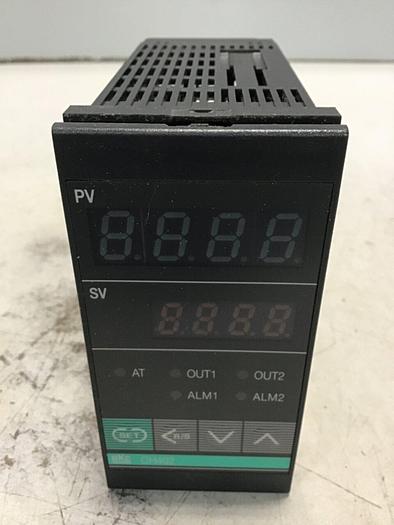 Used RKC Temp Control CH402 FK02-MGN-NN #143478