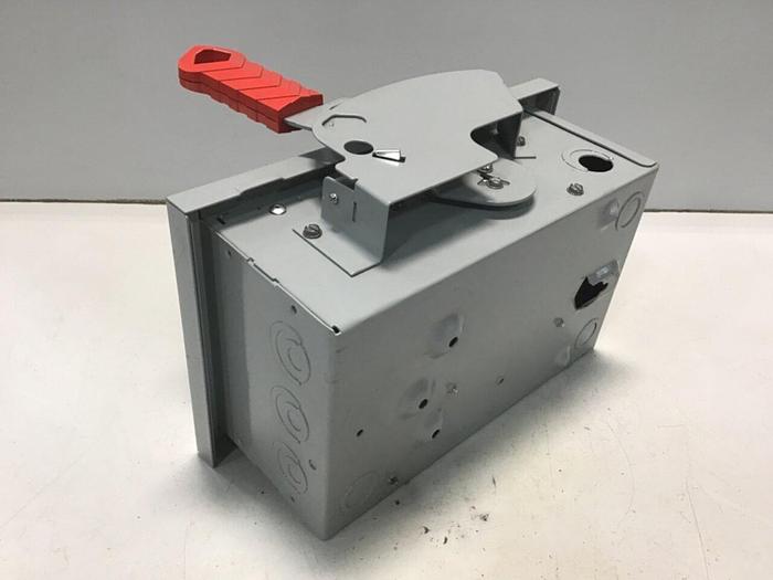 Used SIEMENS 30 Amp Safety Disconnect Switch HNF361 VBII #137849
