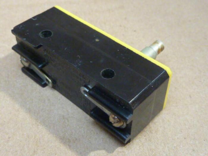 MICRO SWITCH Basic Switch YZ-2RS #36985