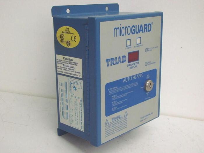 Used TRIAD CONTROLS INC Light Curtain Control Box MG-24-OF-20 Used