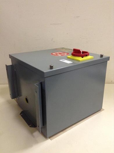 Used SQUARE D 3 kVA Transformer Disconnect 9070-SK3000A2 #67721