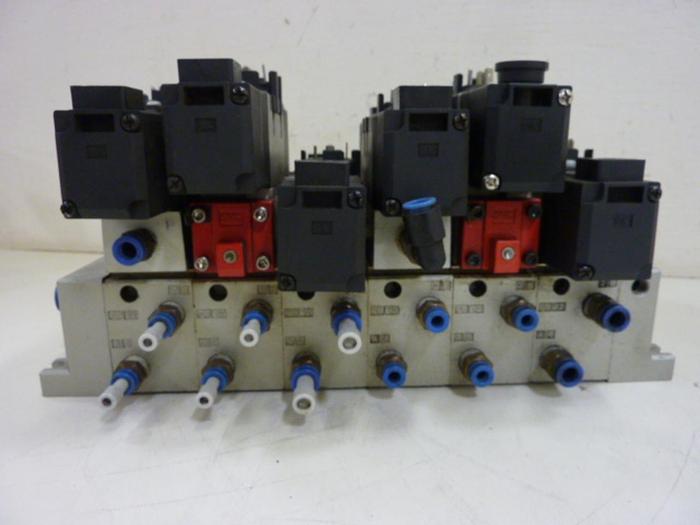 Used SMC Control Block w/ Valves VV71-PR-02 #60101