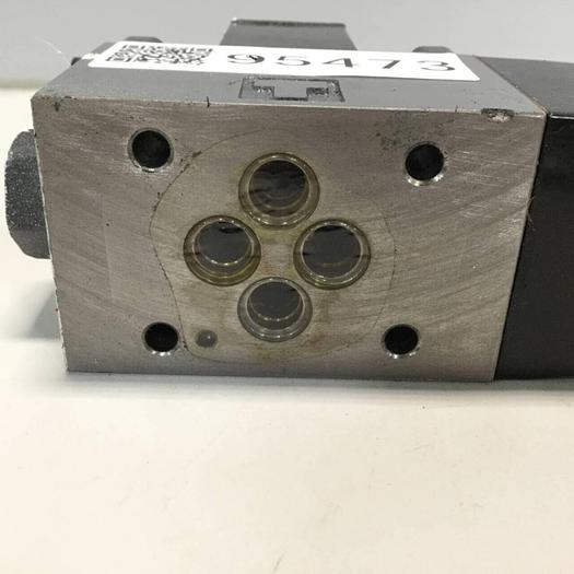 Used VICKERS Directional Control Valve DG4V32AMP7H750 #95473