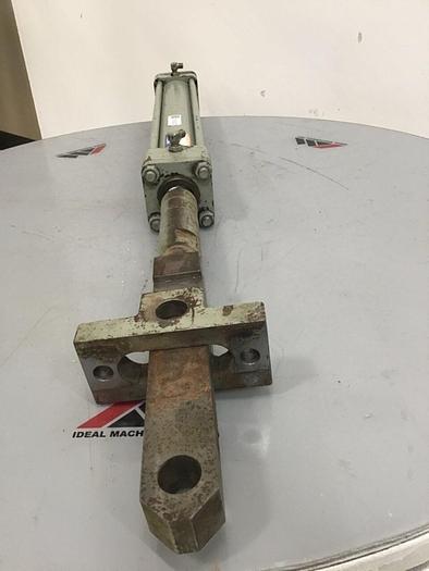 Used HORIUCHI MACHINERY Injection Sled Cylinder F7-SE 1CA 80B175N 465-CO #136207