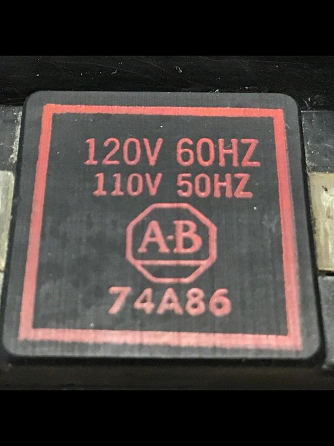 Used ALLEN BRADLEY Contactor 702-EOD93 USED