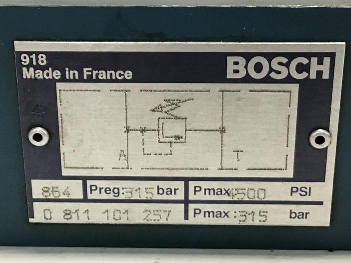 Used BOSCH Valve 0 811 101 257 #126845