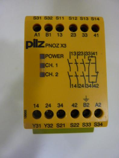Used PILZ Safety Relay PNOZX324VAC24VDC3N/O1N/C1SO #61939