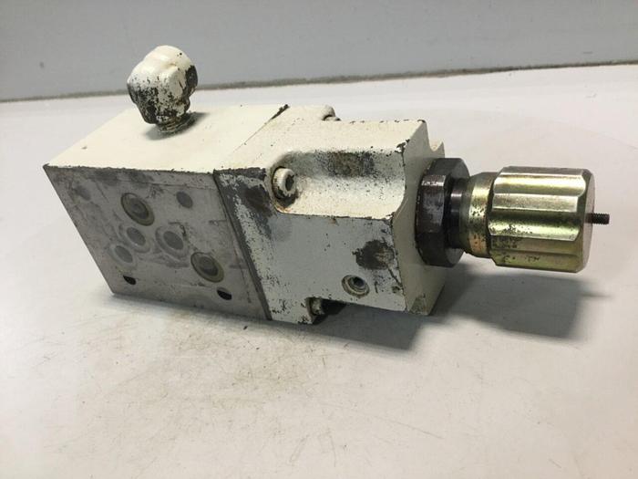 Used TOKYO KEIKI Modular Valve TGMX-5-P-CK-10 #102600