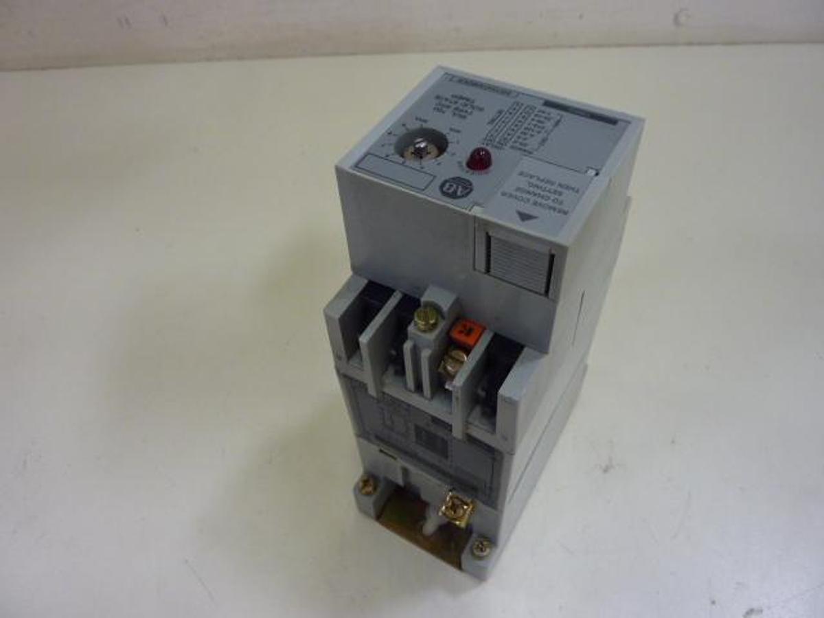 Used ALLEN BRADLEY Solid State Timer 700-RTC00010U1 SER A Used