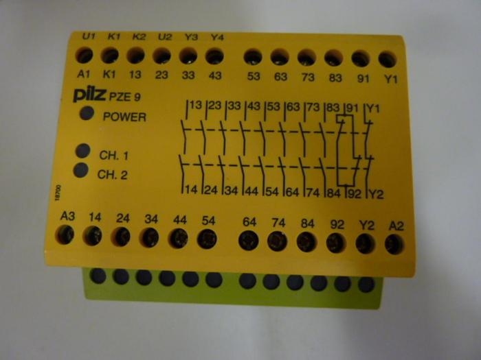 Used PILZ Safety Relay PZE924VDC8N/O1N/C #52521