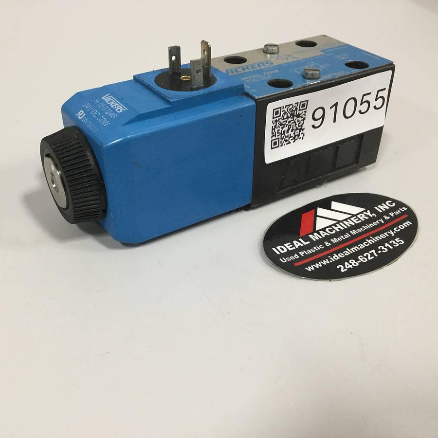 Used VICKERS Valve DG4V-3-2A-M-U-H7-60 Used