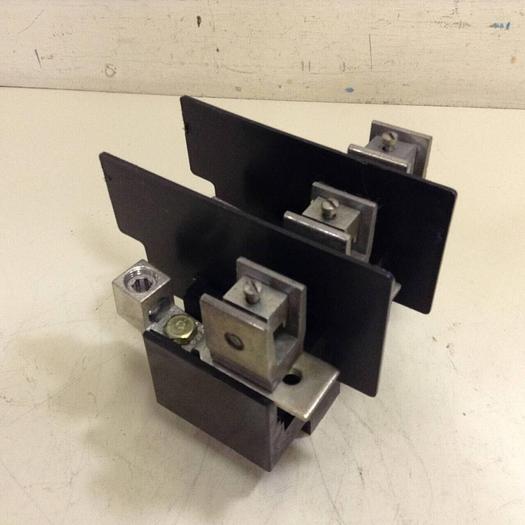 Used ALLEN BRADLEY Fuse Block 1494V-FSR622 SER B #70209