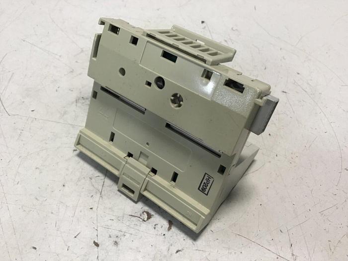 Used ALLEN BRADLEY Terminal Base 1794-TB3S SER A Used