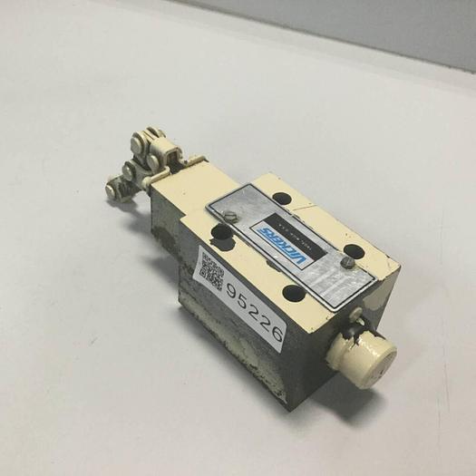 Used VICKERS Valve DG20S4 012F 50 S553 #132165