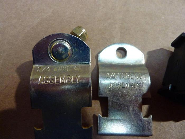 ZSI INC Cushioned Clamp 012T016 NEW SCRAPPED / DNL