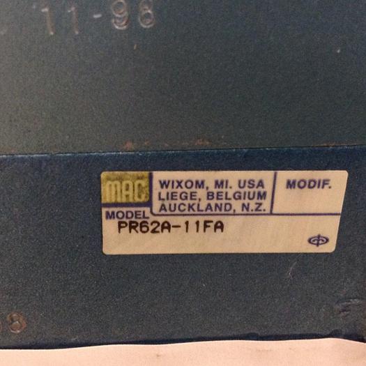 Used MAC Pneumatic Manifold Valve PR62A-11FA #69514