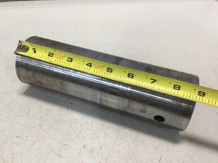 Used CINCINNATI MILACRON Crosshead Toggle Pin 5042540 #120415