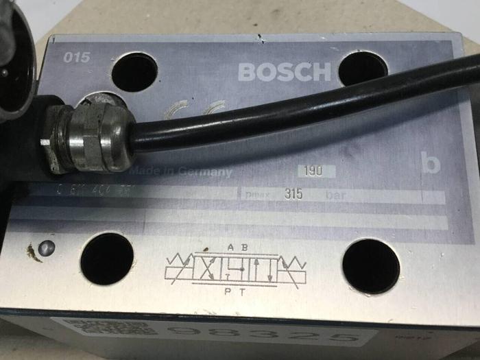 Used BOSCH SERVO Proportional Valve 0 811 404 551 USED
