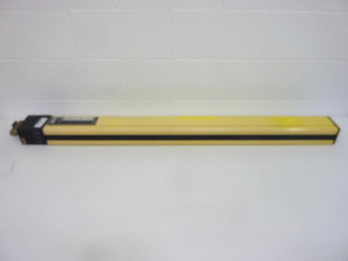 Used SICK OPTIC ELECTRONIC Light Curtain Receiver AGSE 1200-2221 Used