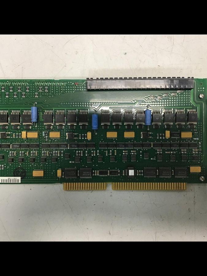 Used CINCINNATI MILACRON Circuit Board 3-542-1292A / BRACKET Used