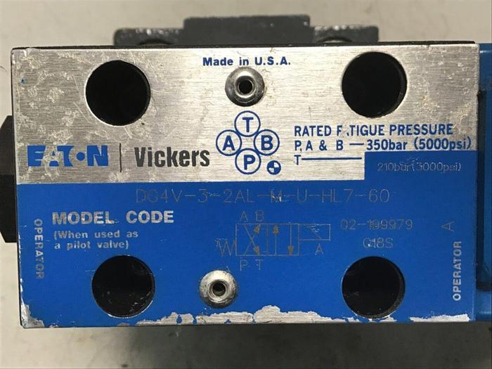 Used VICKERS Valves DG4V-3-2AL-M-U-HL7-60 #137473