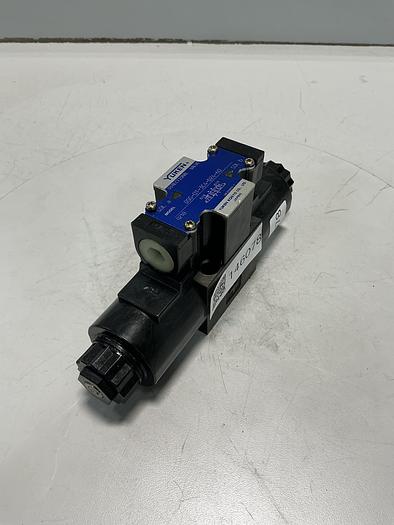 Used YUKEN KOGYO DSG-01-3C4-D24-60