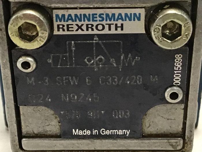 Used REXROTH Directional Valve M-3SEW6C31/420M #134700