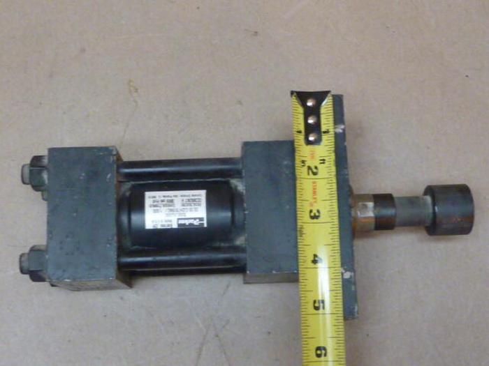 Used PARKER Cylinder 02.00 CJ2HTS19AC 1.500 Used