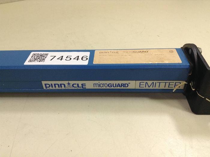 Used PINNACLE SYSTEMS INC Light Curtain Emitter MG-32-32-8K-AU-SC USED