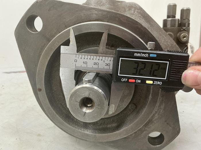 Used REXROTH AA10VS071DFR1/31R PK092N00-XXXX