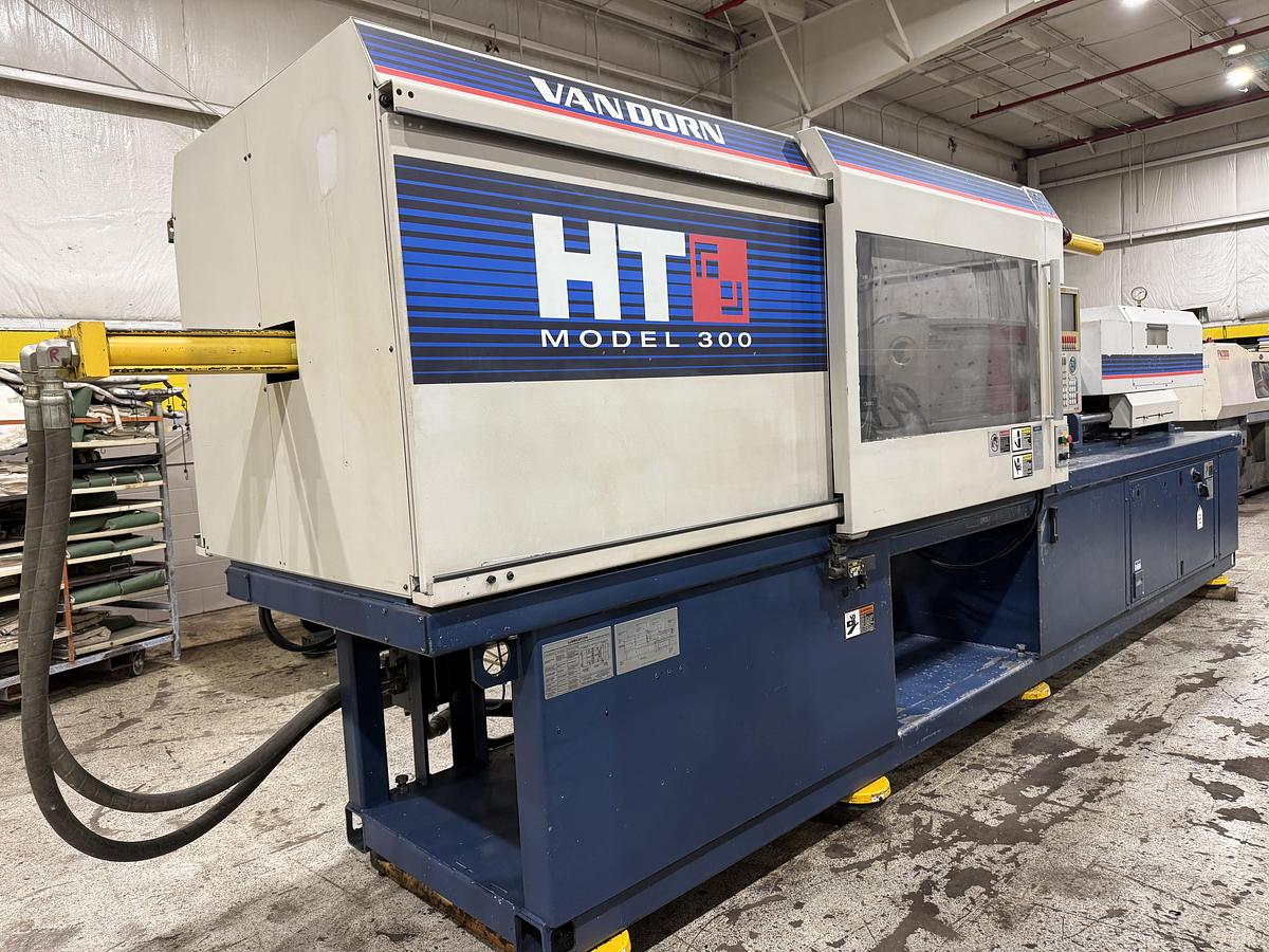Used 2001 VAN DORN DEMAG 300 Ton Injection Molding Machine 300HT1220 USED #152798