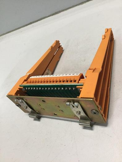 Used WEIDMULLER Card Holder / Rack SKHD32S #101631