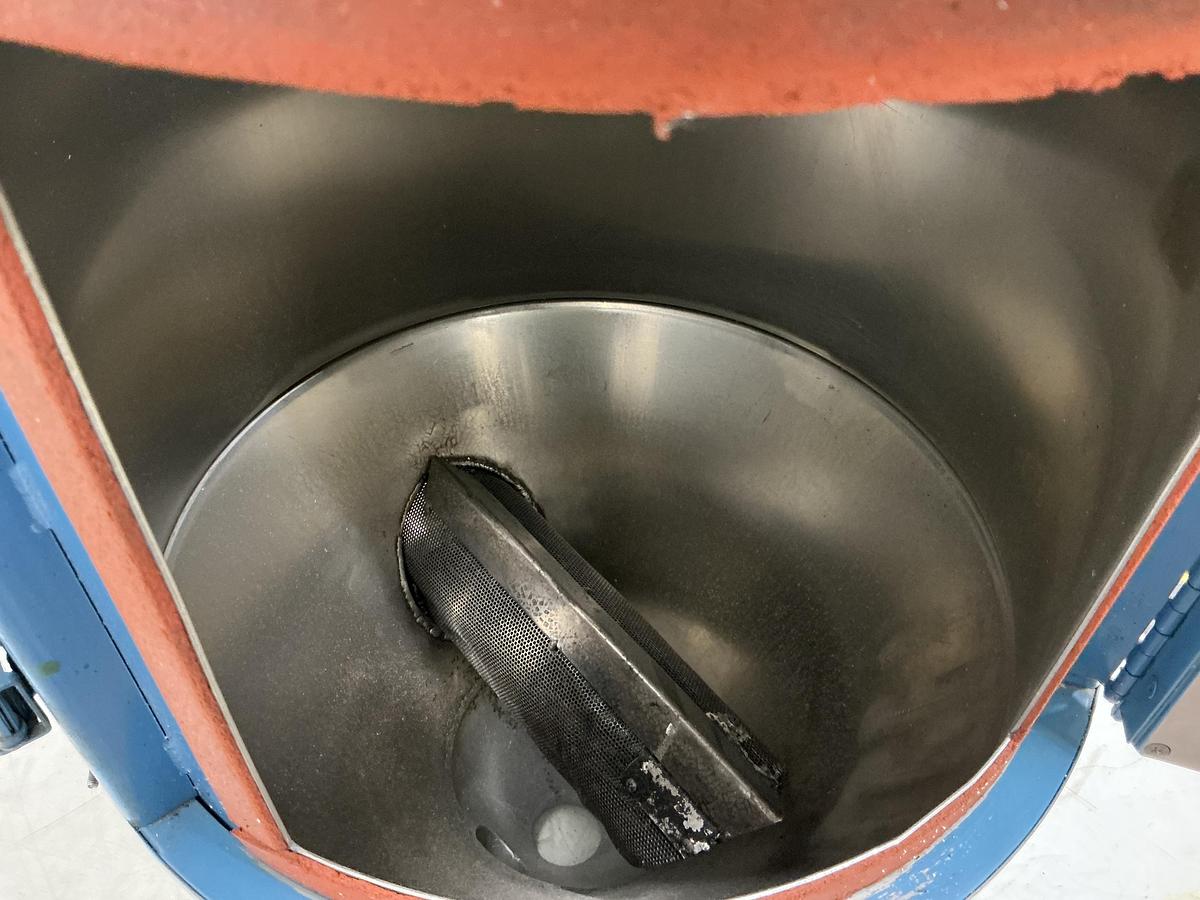 Used NOVATEC HOPPER