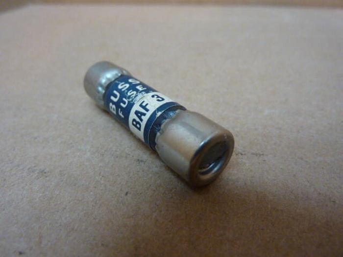 Used BUSSMANN 3 Amp Fuse BAF-3 #33657