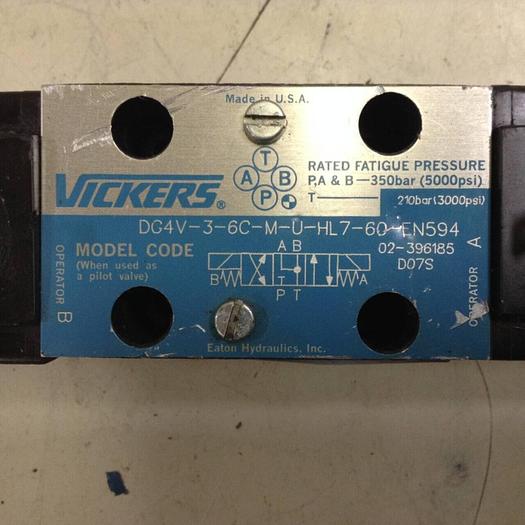 Used VICKERS Valve DG4V-3-6C-M-U-HL7-60-EN594 Used