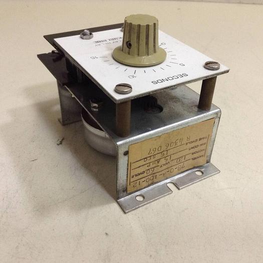 Used EAGLE SIGNAL Time Delay Relay 78-0-A-100-12 #86434