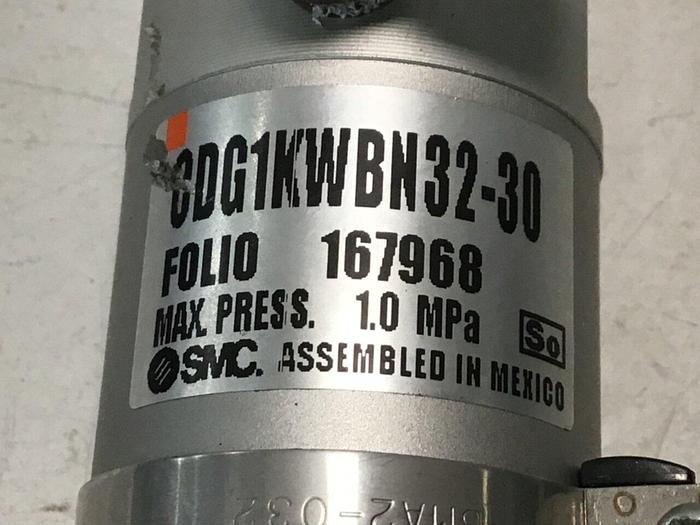 Used SMC Cylinder CDG1KWBN32-30 #115216