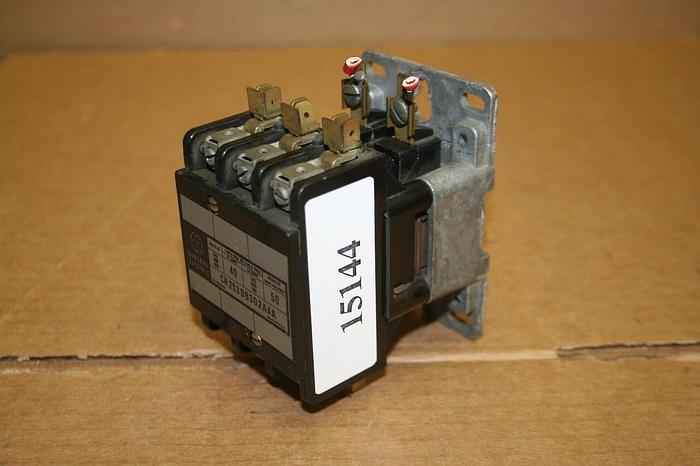 Used GENERAL ELECTRIC / GE Contactor CR253DB302AAA #21917