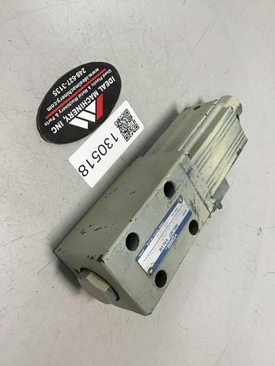 Used YUKEN Hydraulic Valve EDG-01-B-PNT22-5017 #130518