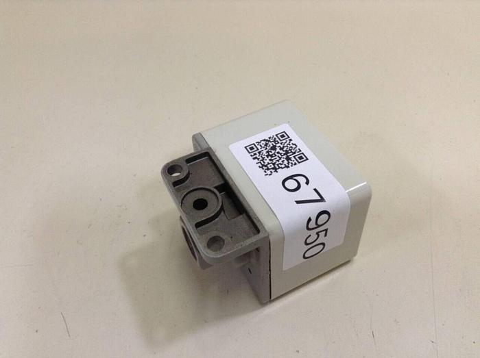 Used SMC Pressure Switch IS3000-02L5 #67950