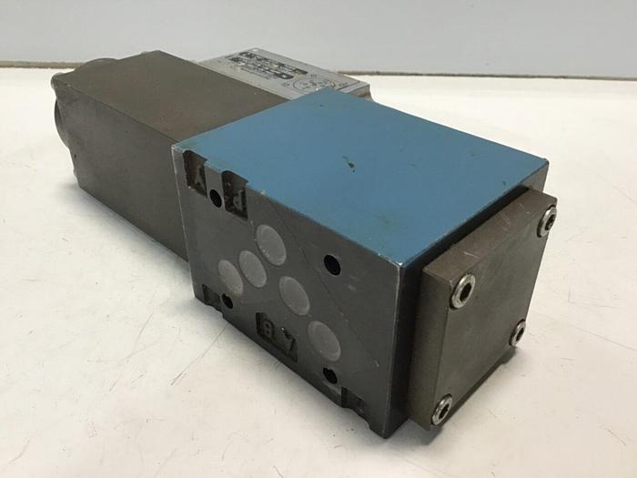Used BOSCH Hydraulic Servo Proportional Valve 0 811 404 811 USED