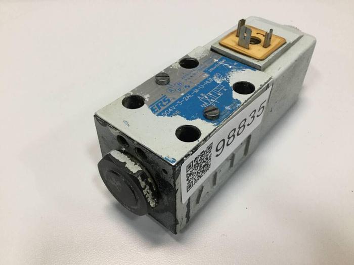 Used VICKERS Valves DG4V-3-2AL-M-U-HL7-60 #98835