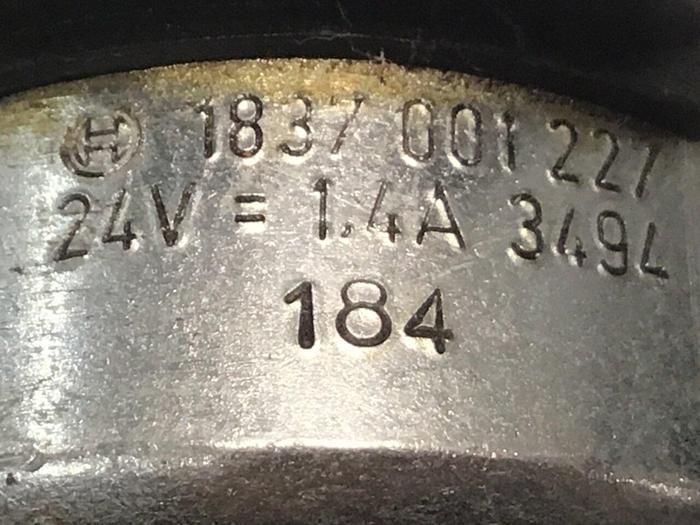 Used BOSCH Directional Valve 0 810 091 227 #124476