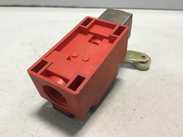 Used BERNSTEIN Limit Switch ENK-UV1Z AHS #121315