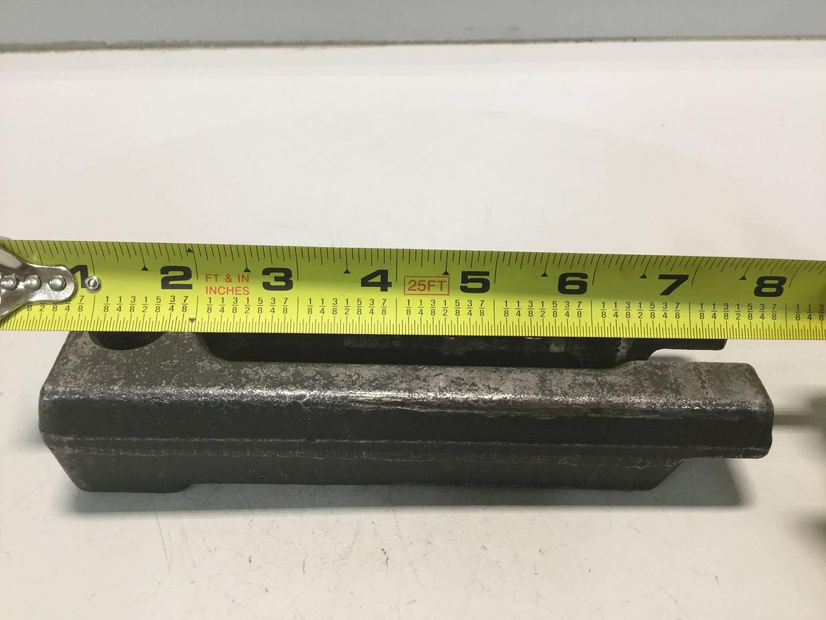 Used UNKNOWN MAKE Open Toe Clamp 687 USED